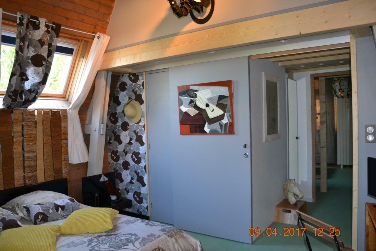 Les Dameraudes Gien Exterior photo